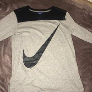 nike long sleeve shirt